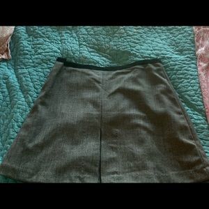 H&M gray skirt